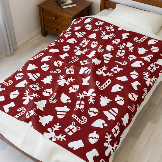 Classic Red & White Christmas Icons Fleece Festive Holiday Pattern Blanket